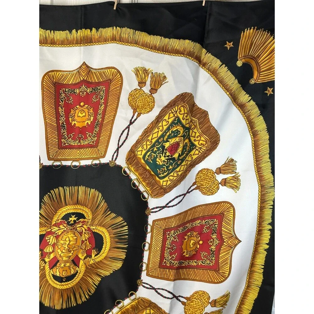 Ladies Scarf 34